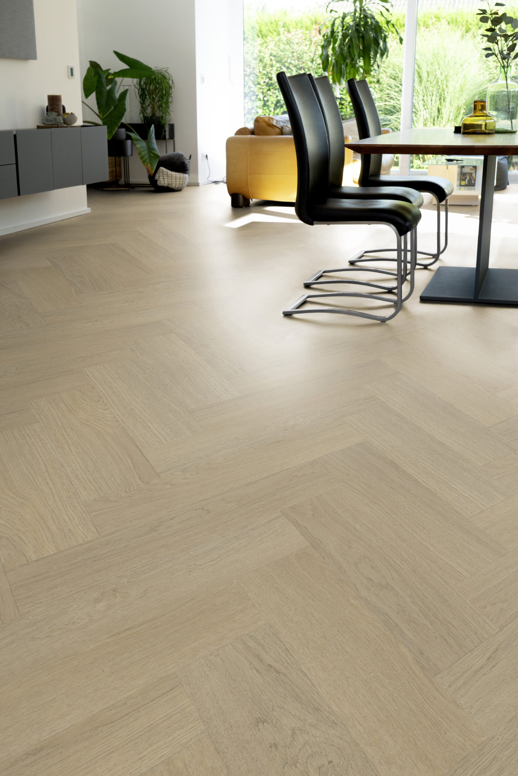 Adomo_Vinyl_Fischgraet_Venedig_1